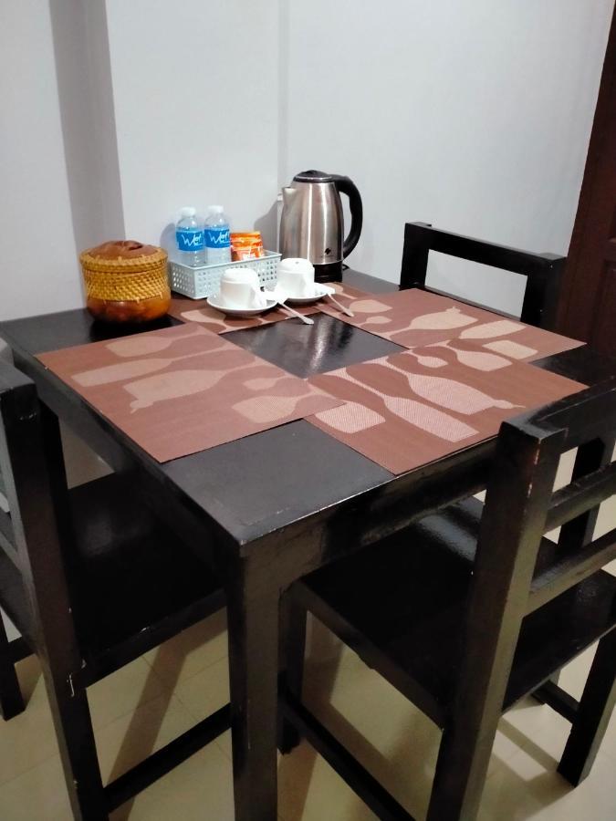 V.F. Riton Apartelle Daire Laoag Dış mekan fotoğraf