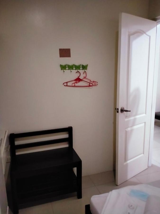 V.F. Riton Apartelle Laoag Dış mekan fotoğraf