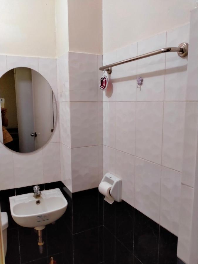 V.F. Riton Apartelle Daire Laoag Dış mekan fotoğraf