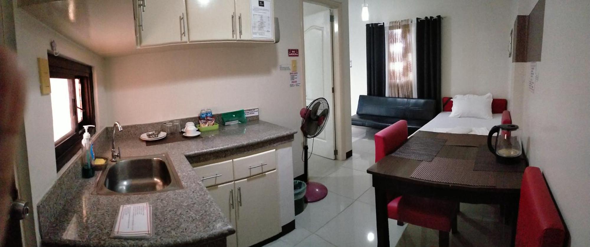 V.F. Riton Apartelle Daire Laoag Dış mekan fotoğraf