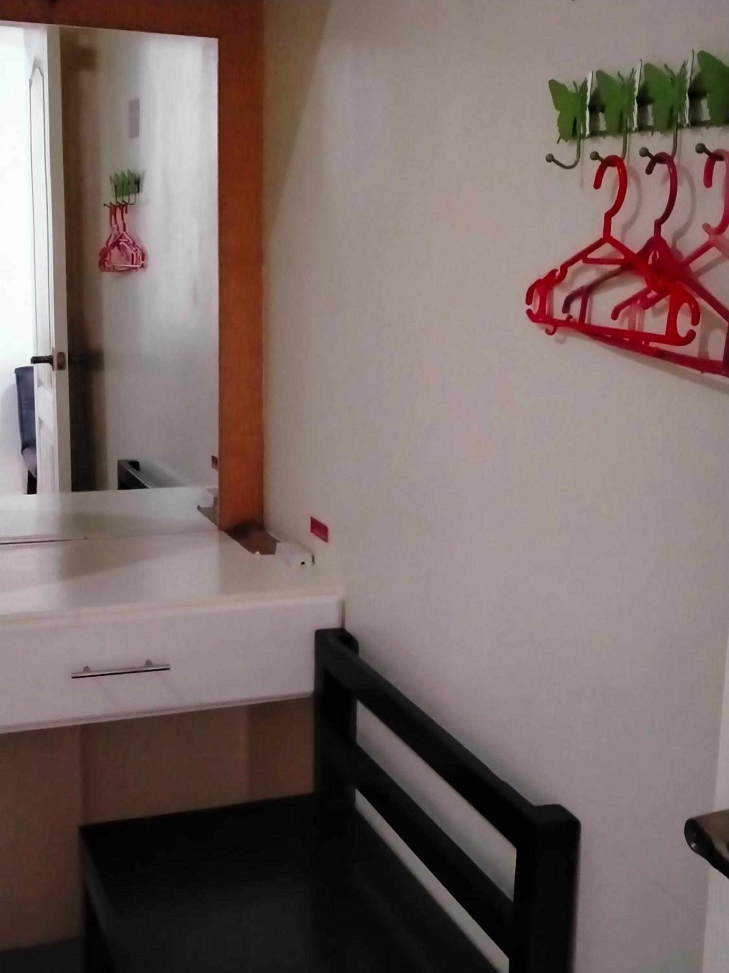 V.F. Riton Apartelle Laoag Dış mekan fotoğraf