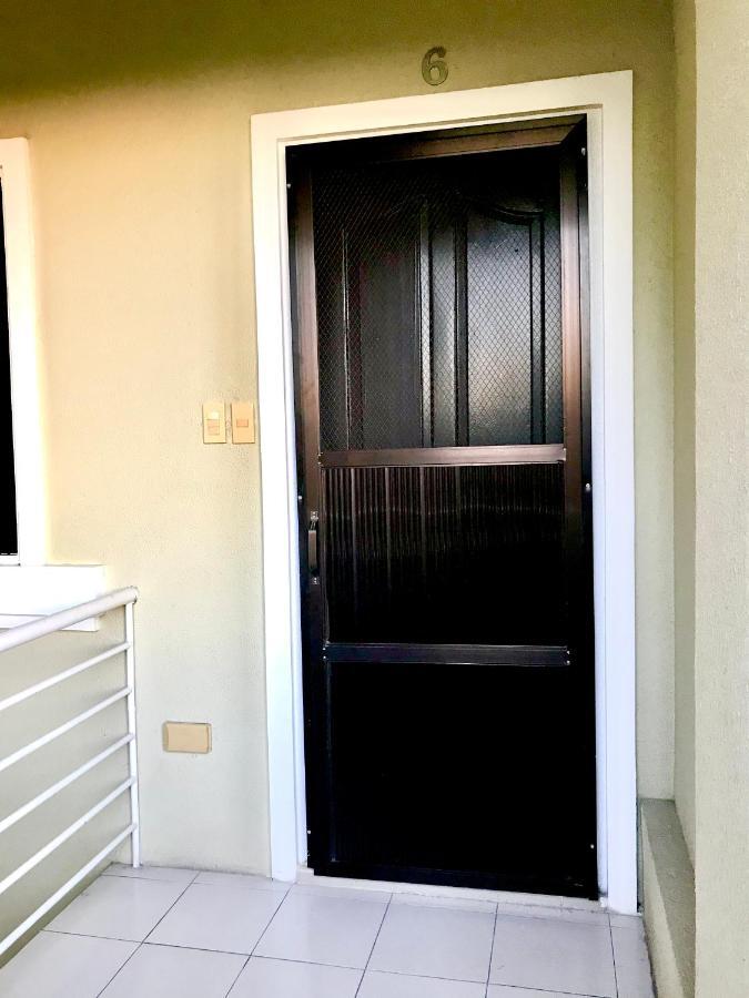 V.F. Riton Apartelle Daire Laoag Dış mekan fotoğraf